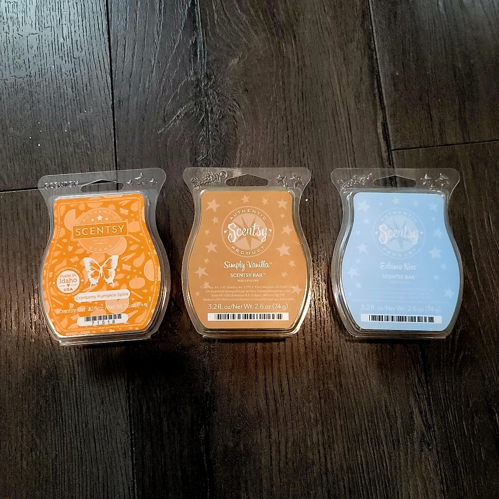 NWT Scentsy Bundle of Three (3) Wax Bars | Assorted Fall/Winter Scents